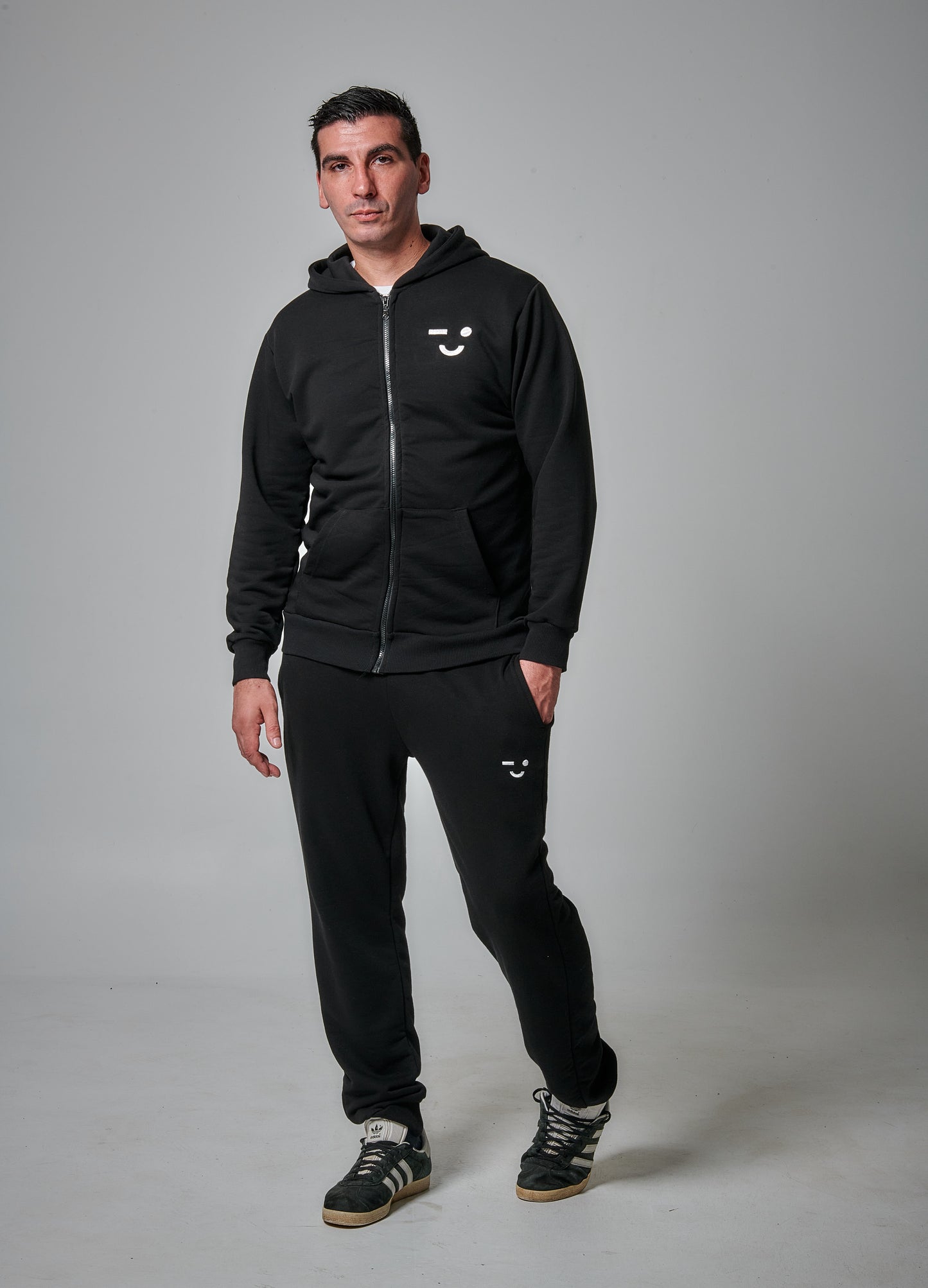 Honestas Hoodie Unisex